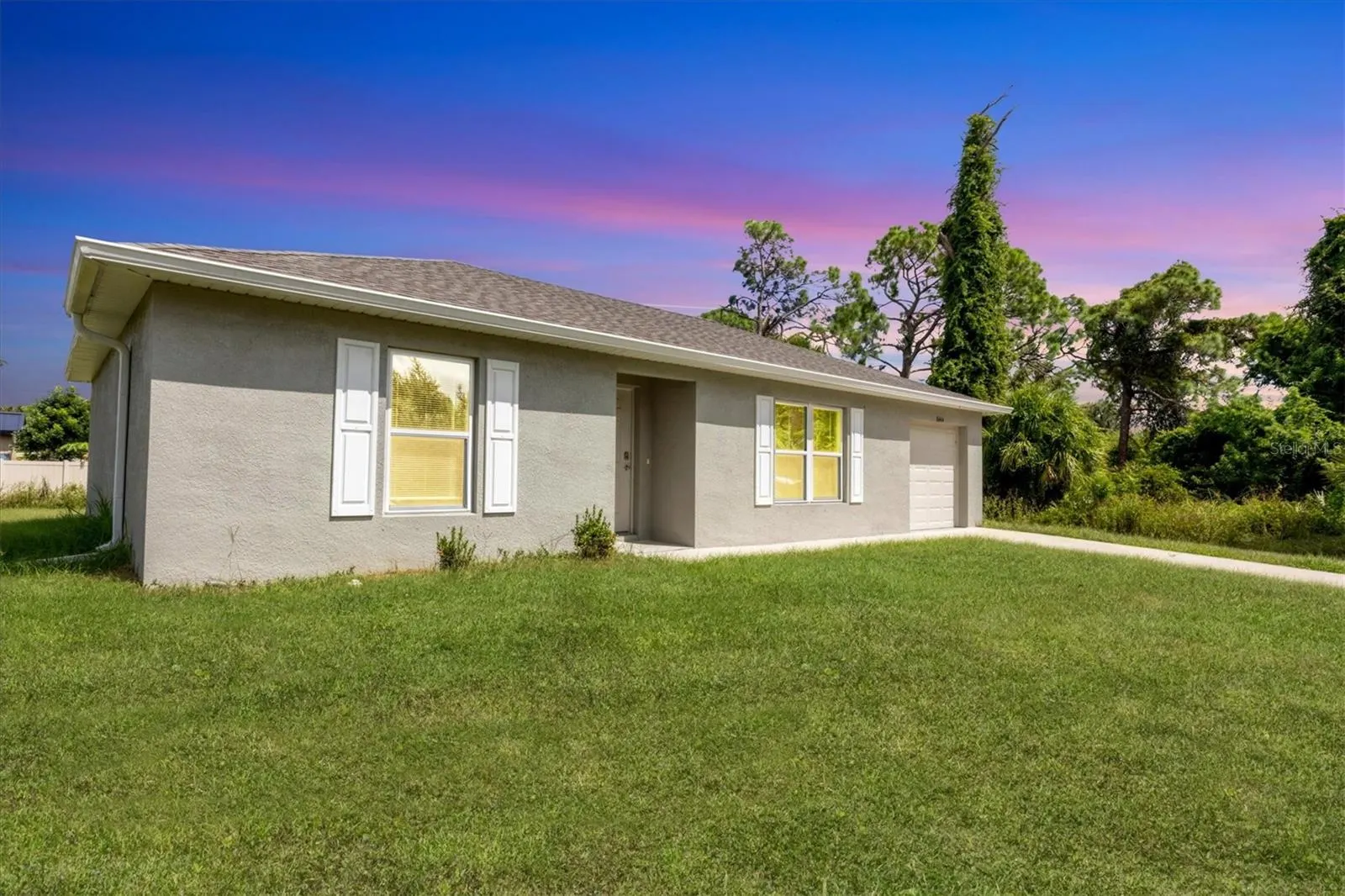 8444 OCTAVIUS AVE