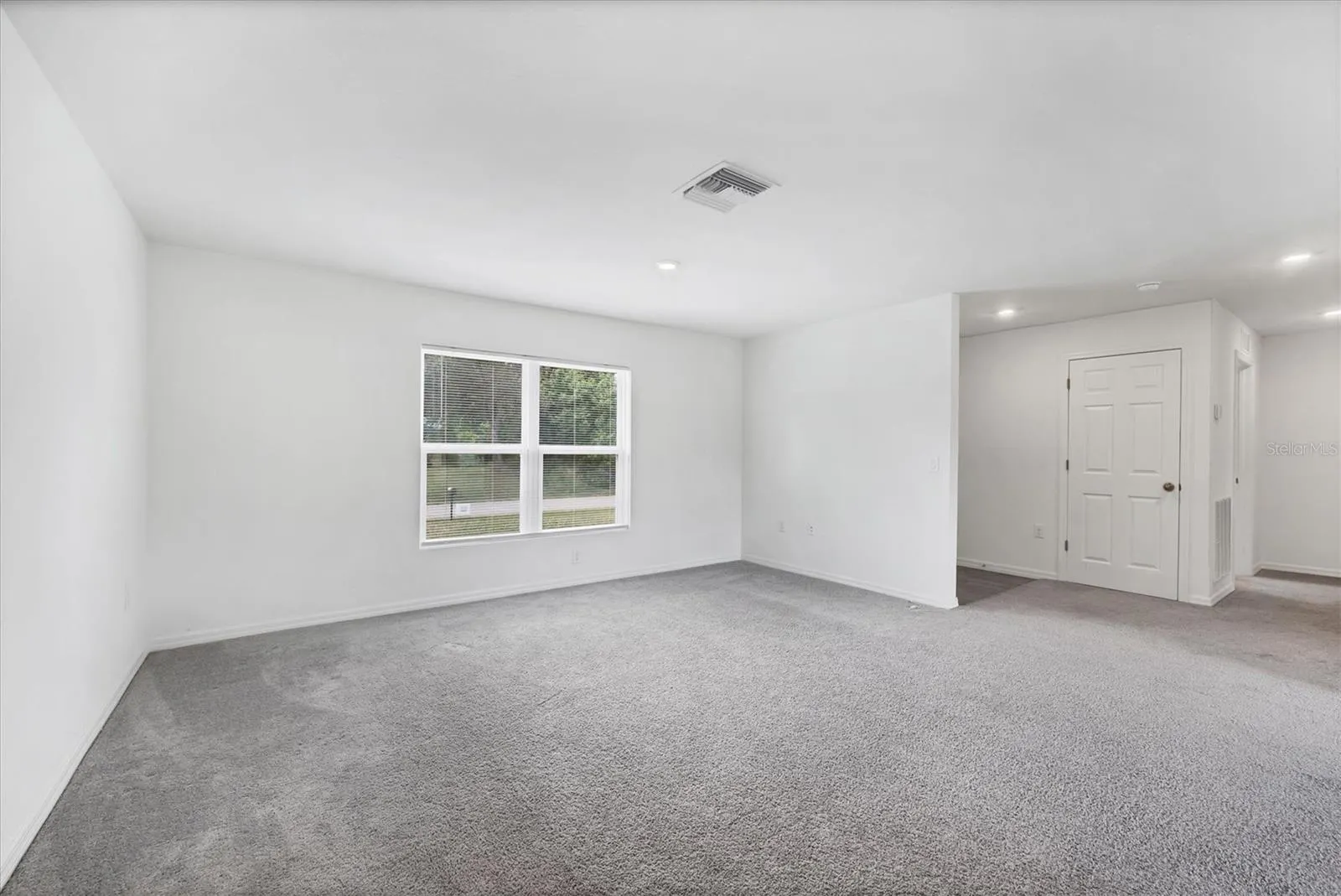 8444 OCTAVIUS AVE