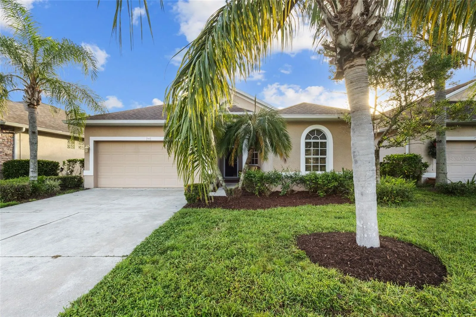 1503 SCARLETT AVE