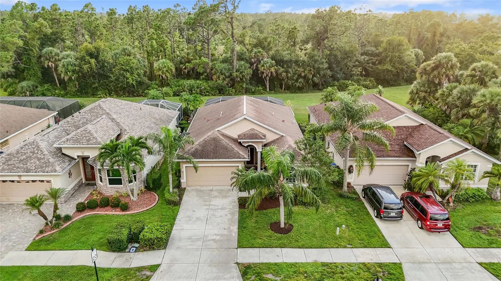 1503 SCARLETT AVE