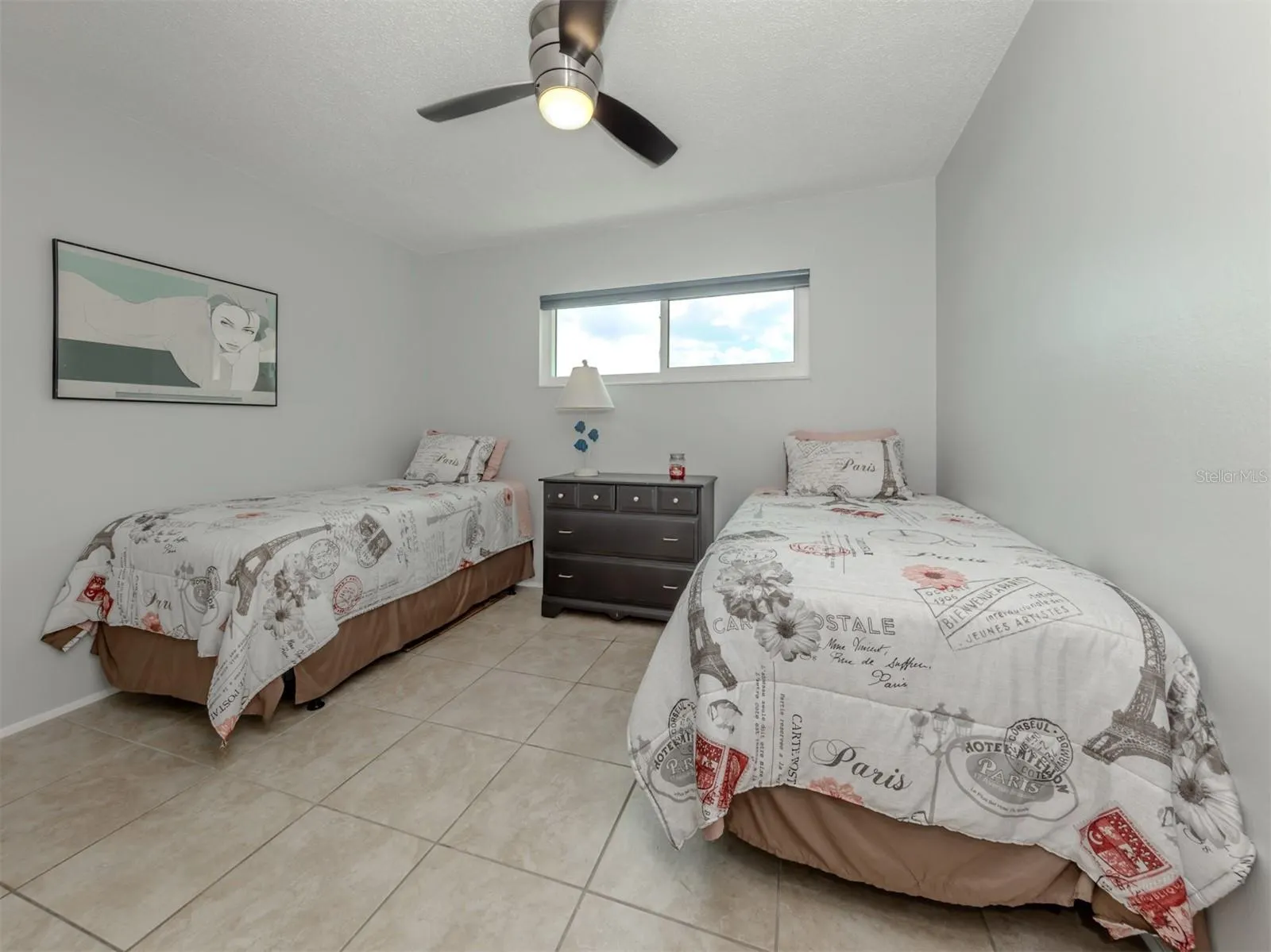 537 MANATEE CT #203, #203