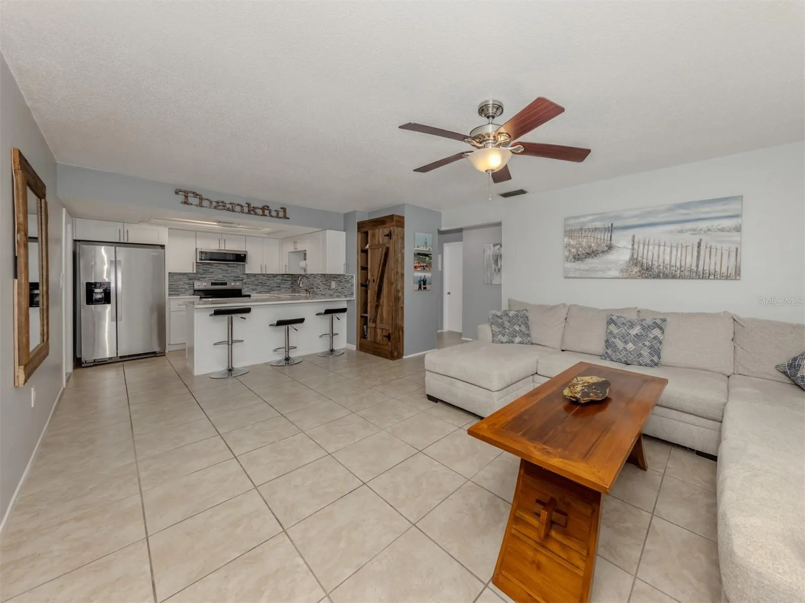 537 MANATEE CT #203, #203