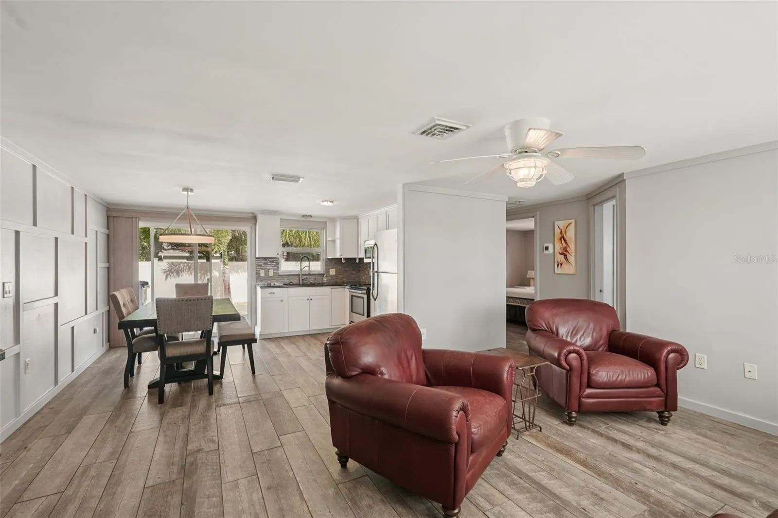 5200 STATE ROAD 776
