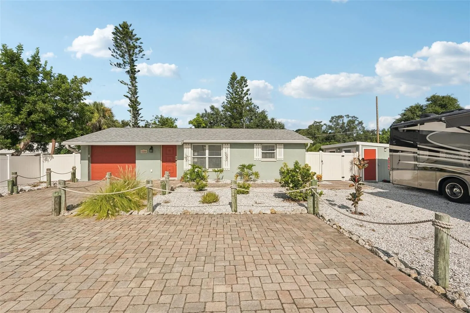 5200 STATE ROAD 776