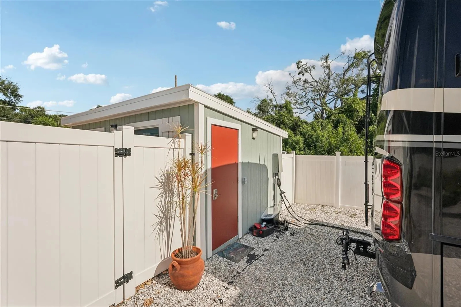 5200 STATE ROAD 776