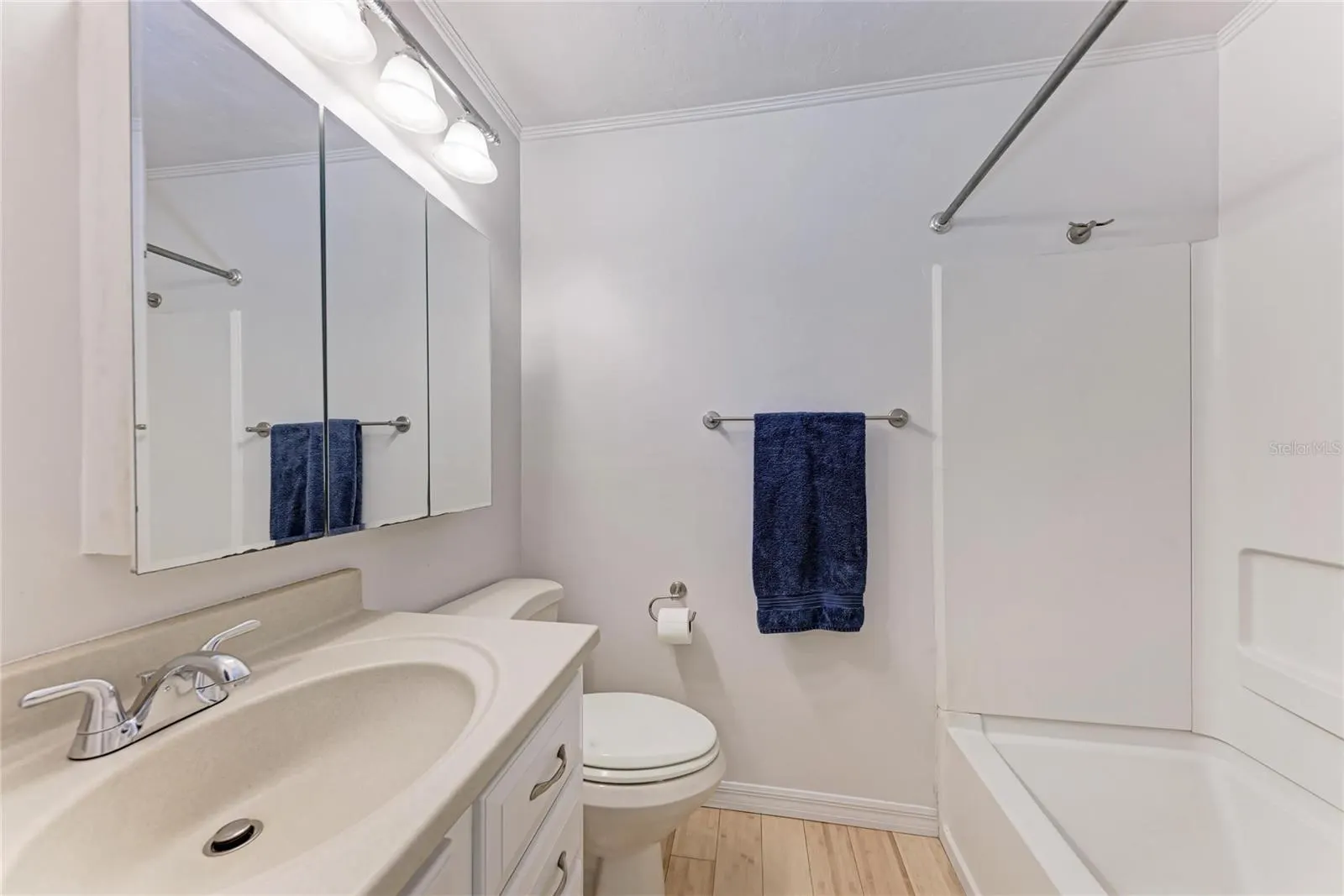 2998 MICHIGAN ST