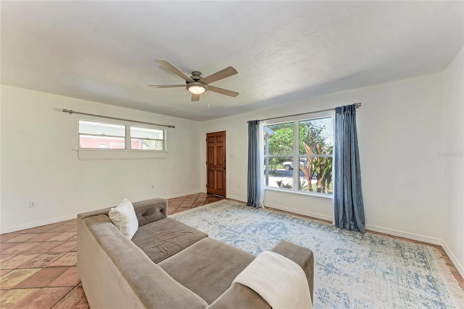 2998 MICHIGAN ST