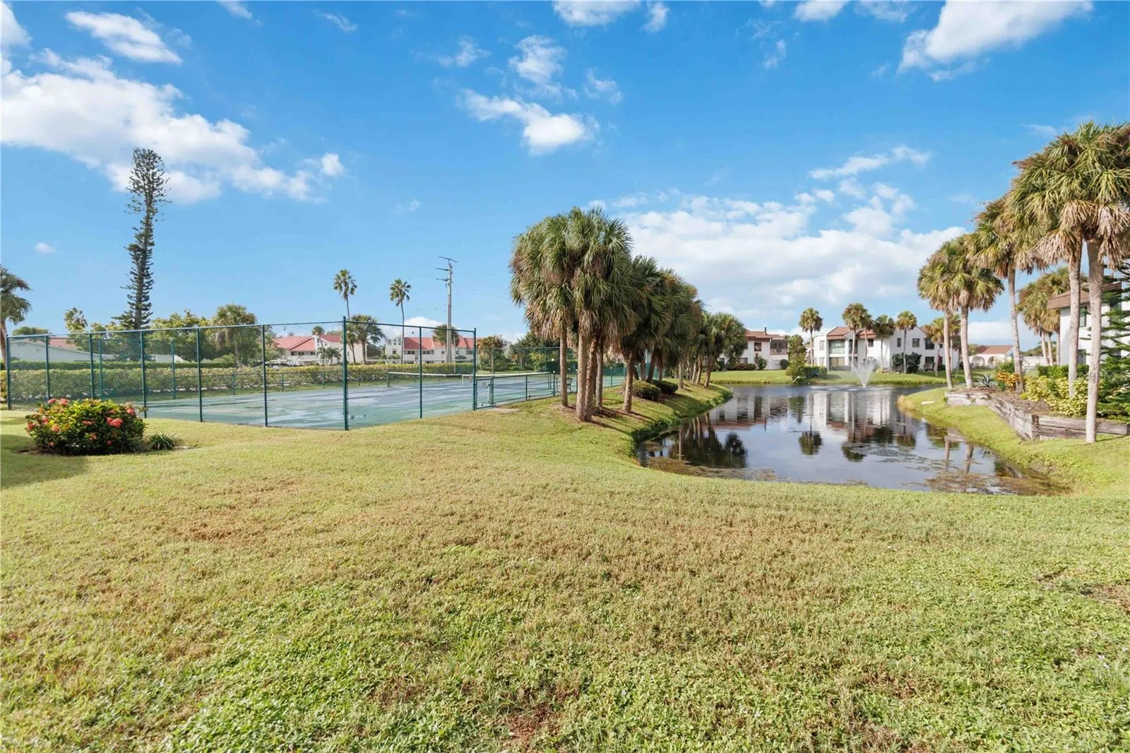 808 CAPRI ISLES BLVD #111, #111
