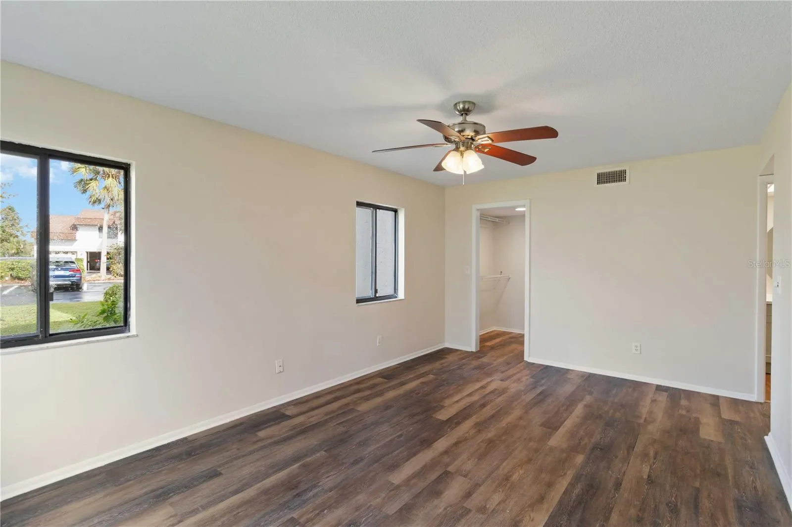 808 CAPRI ISLES BLVD #111, #111