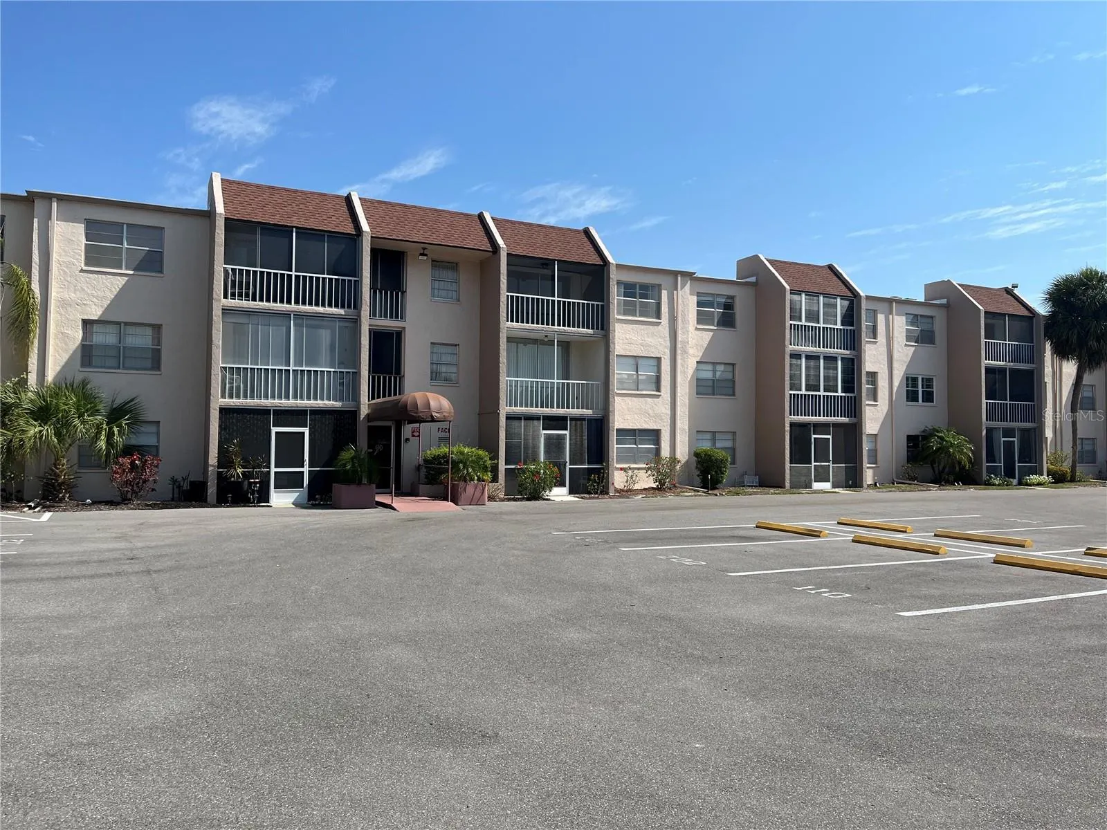 519 ALBEE FARM RD #312, #312