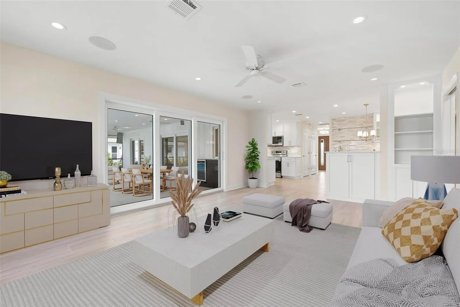 1935 INNISBROOK CT