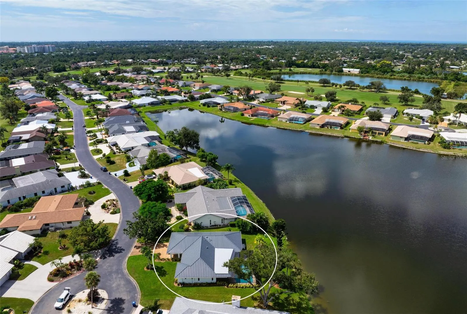 1935 INNISBROOK CT