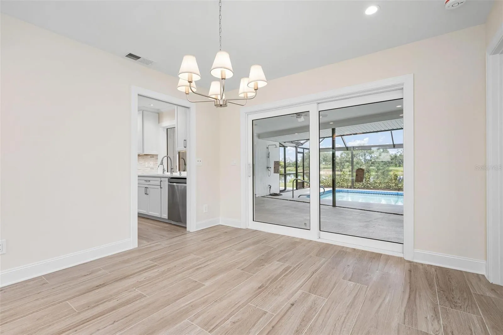 1935 INNISBROOK CT