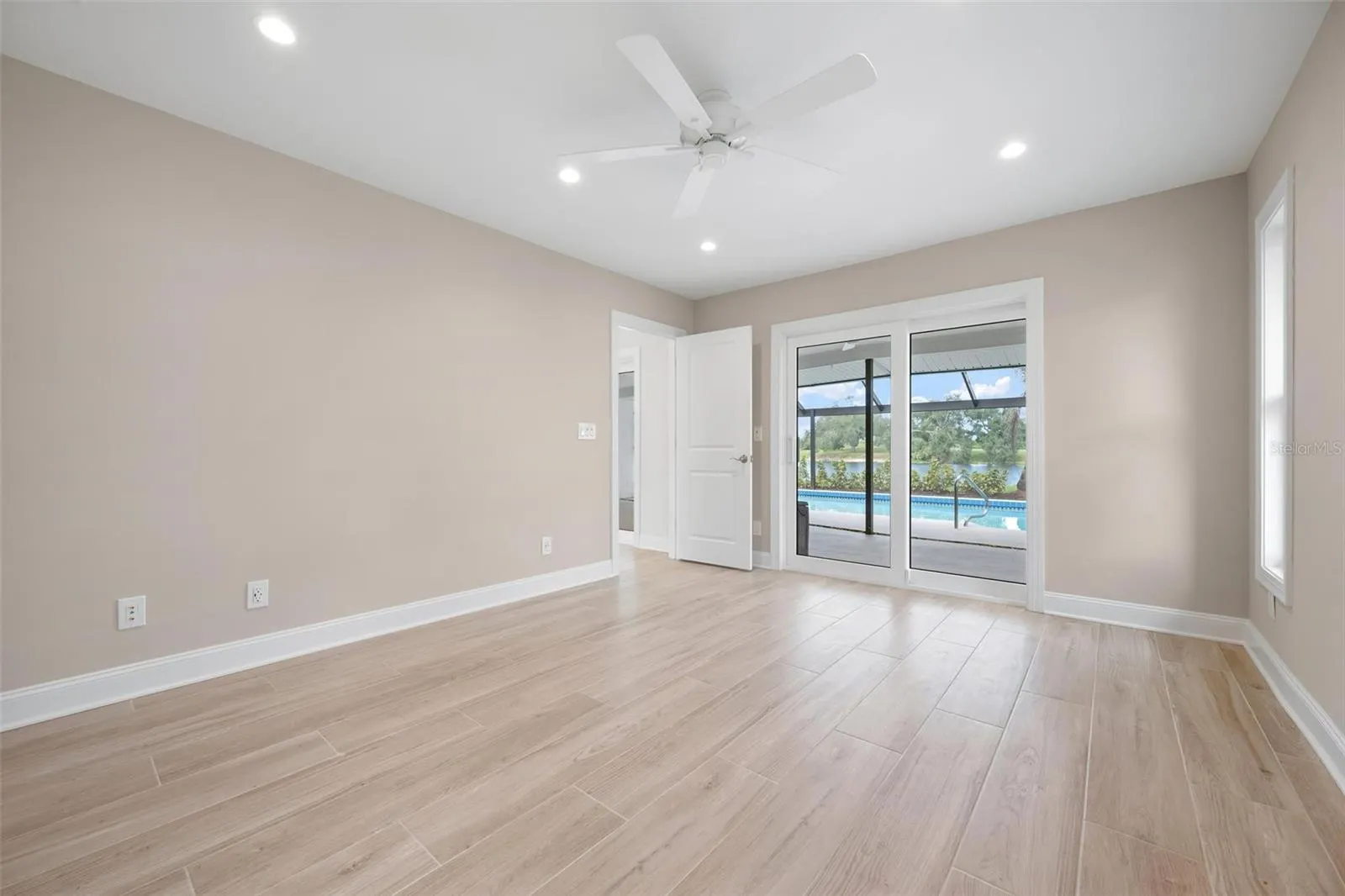 1935 INNISBROOK CT