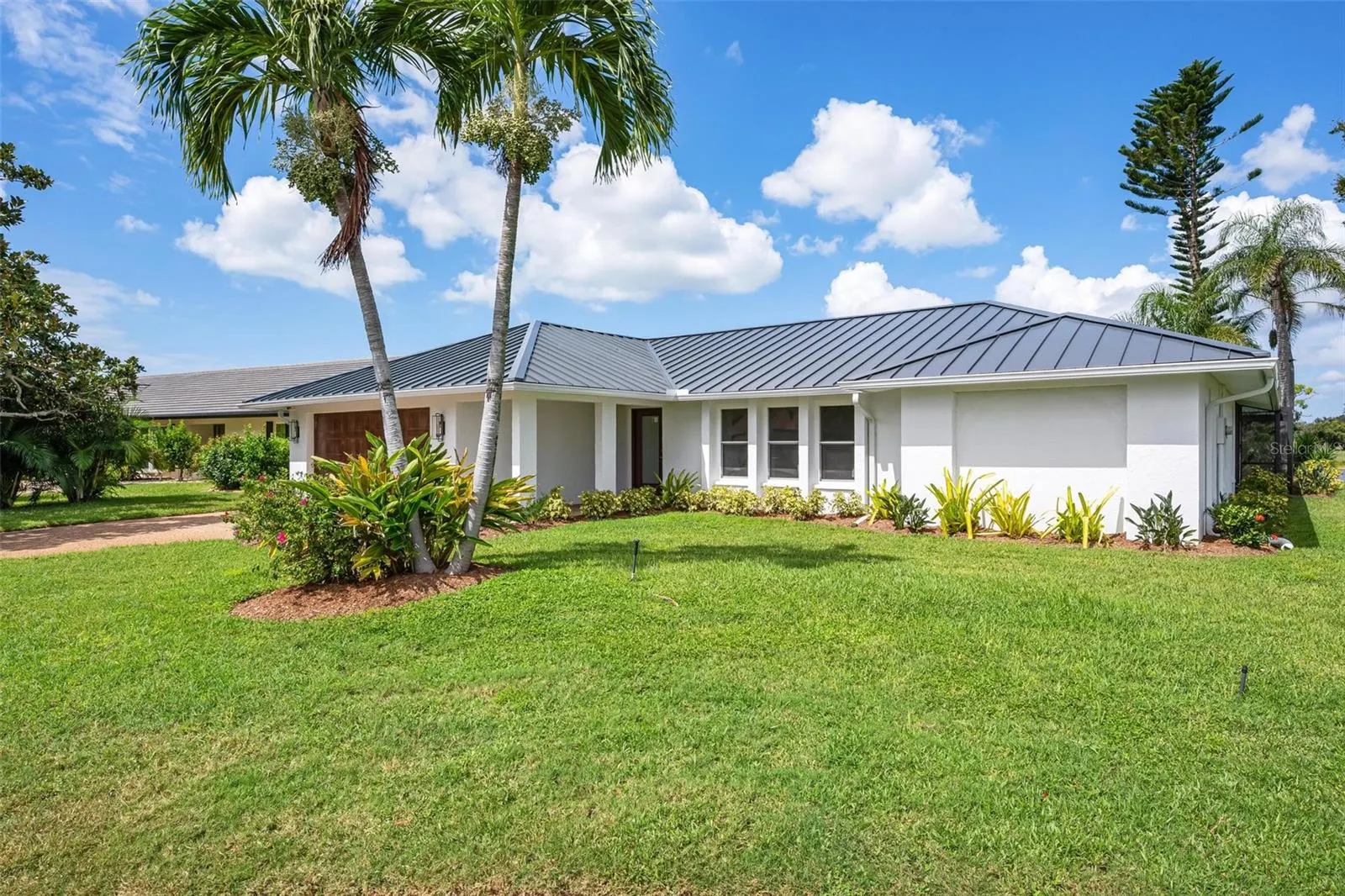 1935 INNISBROOK CT