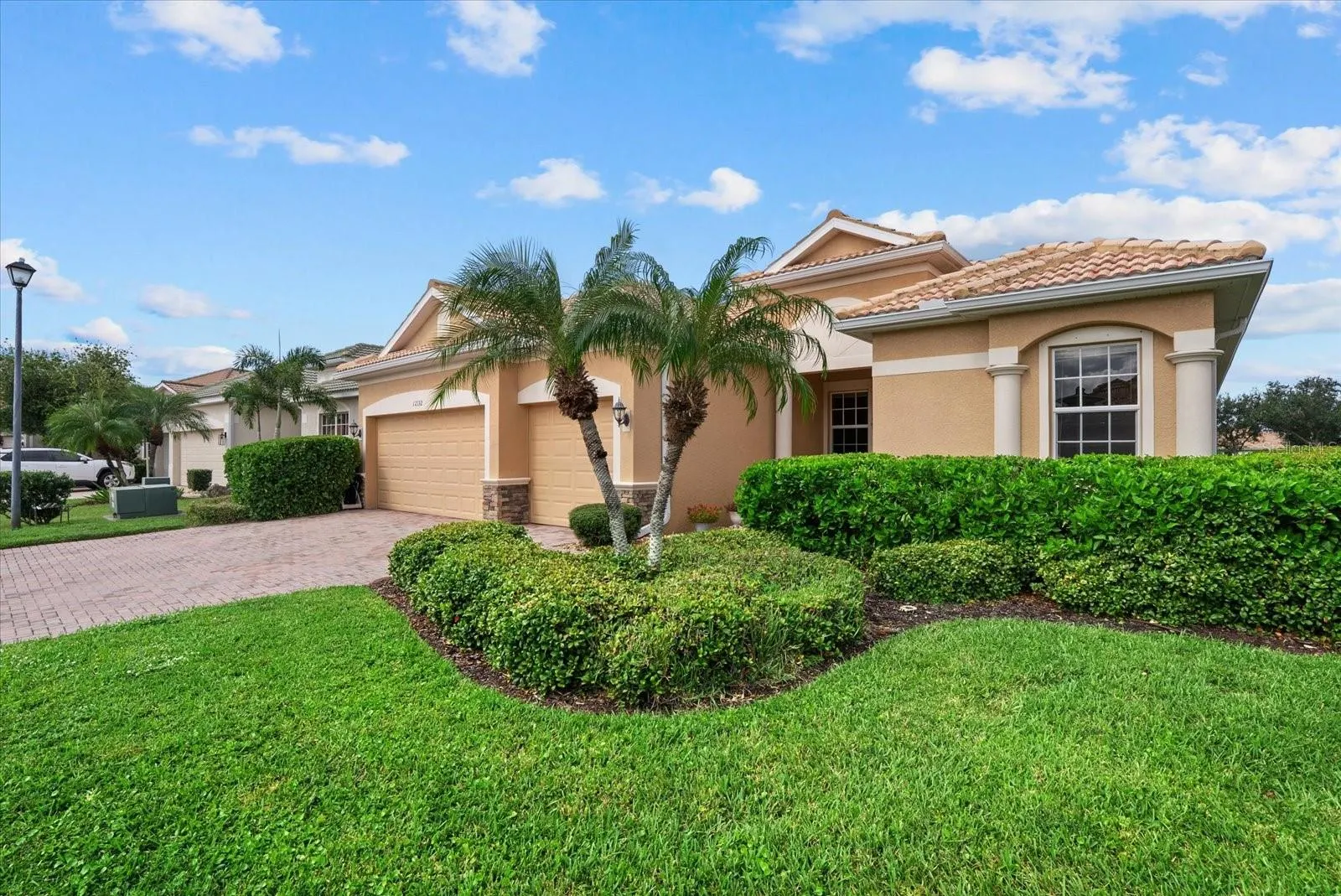 12132 GRANITE WOODS LOOP