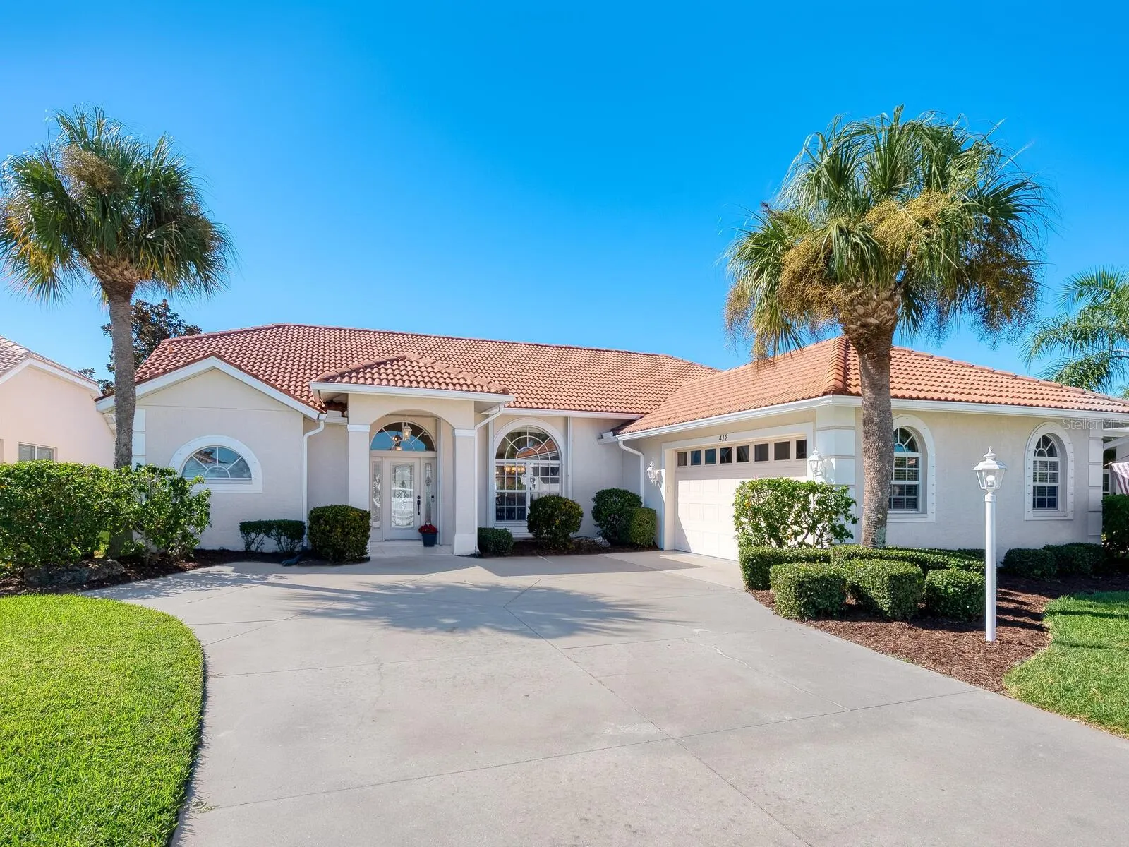 412 OAK HERITAGE DR