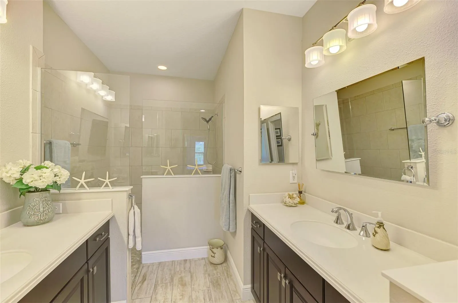11739 OKALOOSA DR