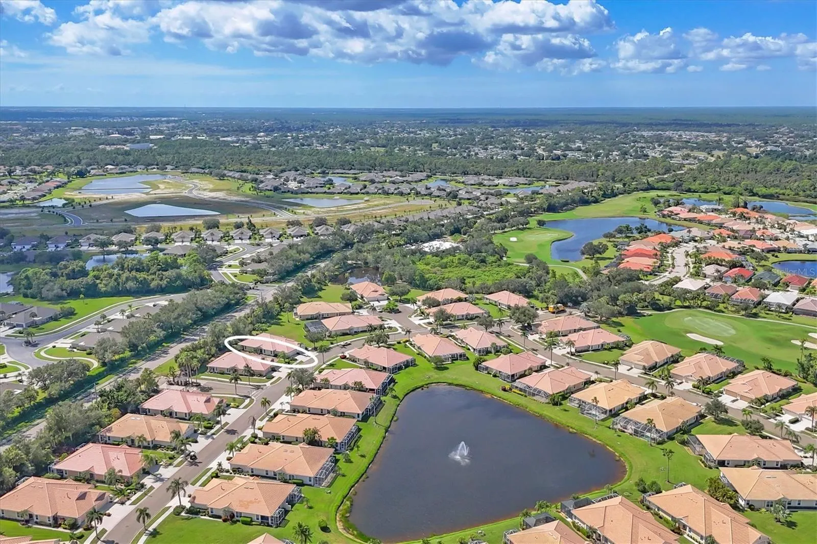 4827 WHISPERING OAKS DR