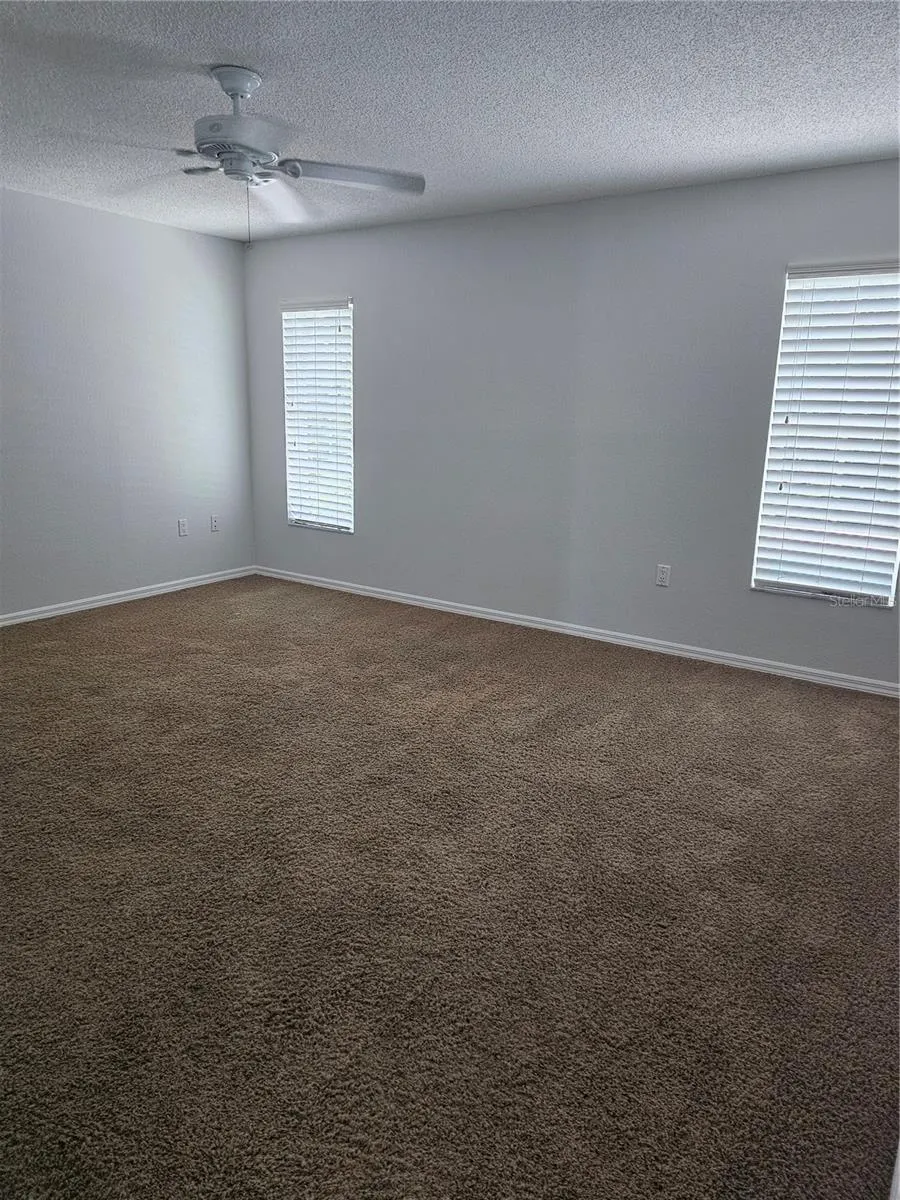 417 LAKE OF THE WOODS DR