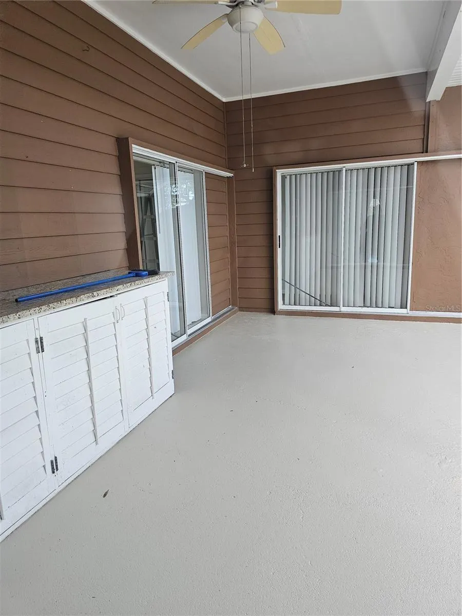 417 LAKE OF THE WOODS DR