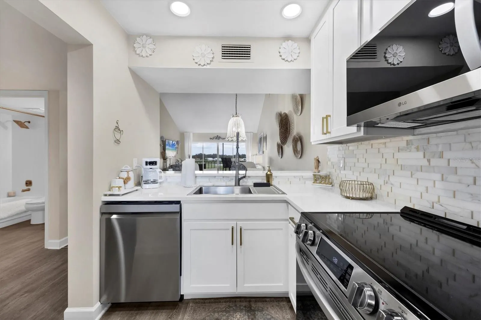 408 CERROMAR CIR S #331, #331