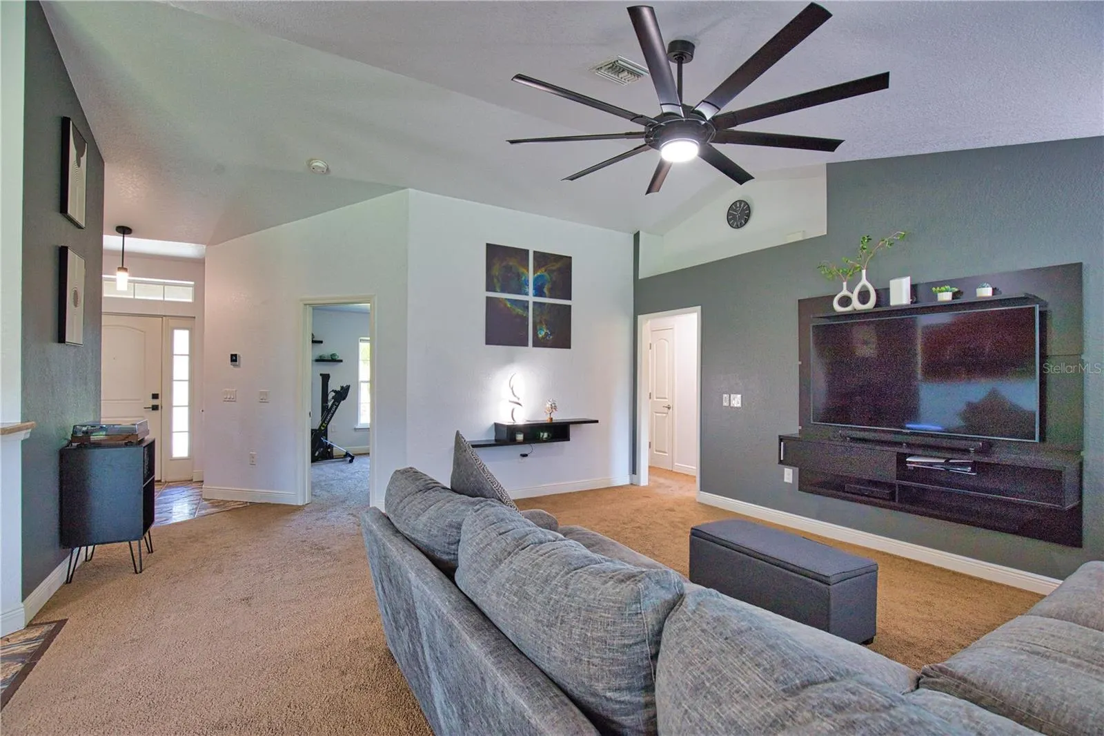 5217 NEON AVE