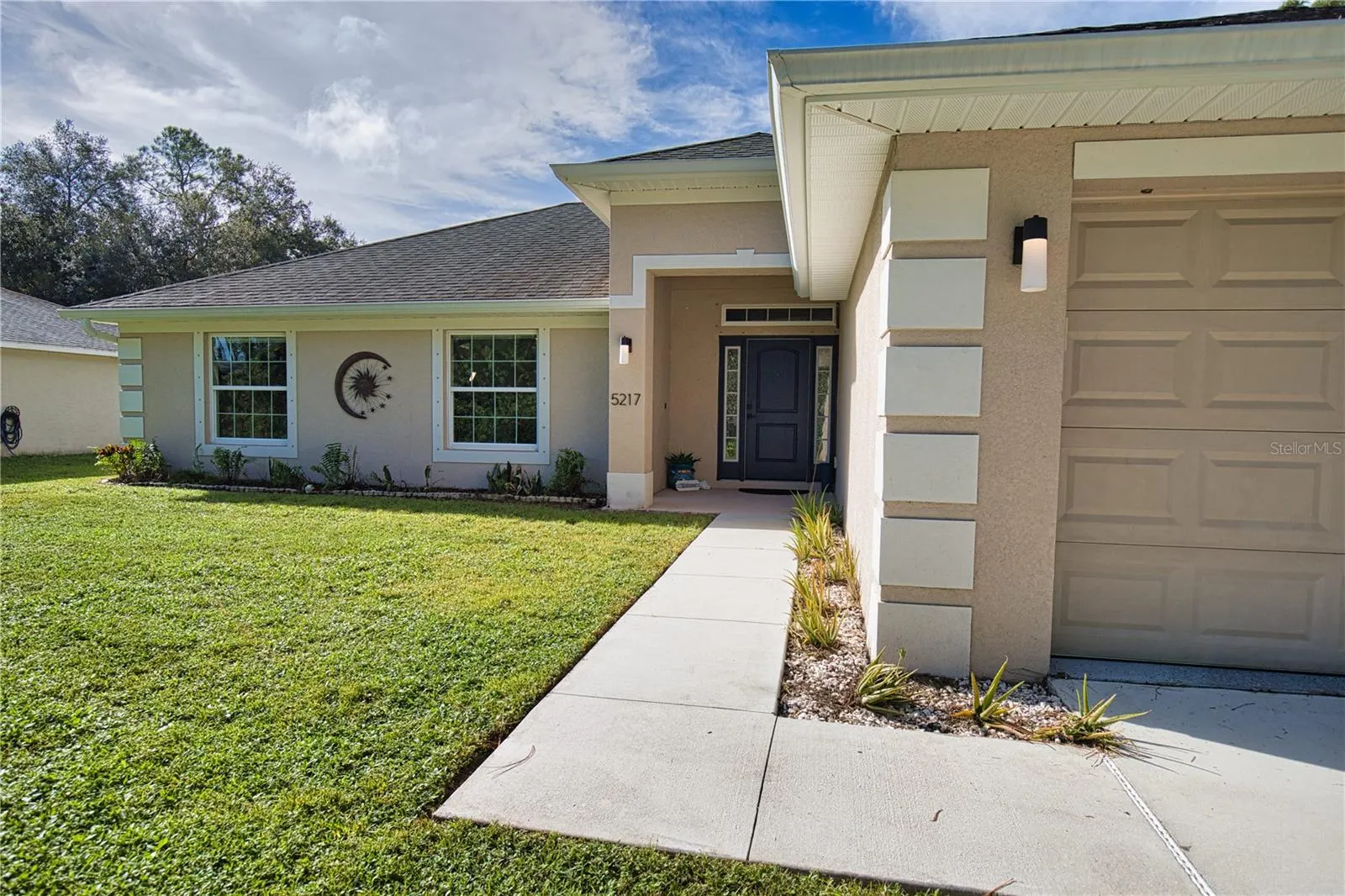 5217 NEON AVE