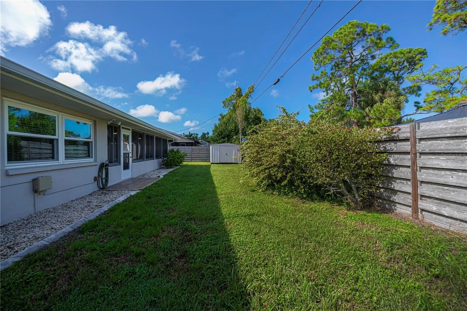 370 CRANE RD