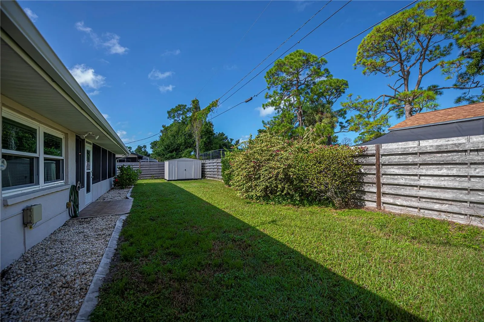 370 CRANE RD