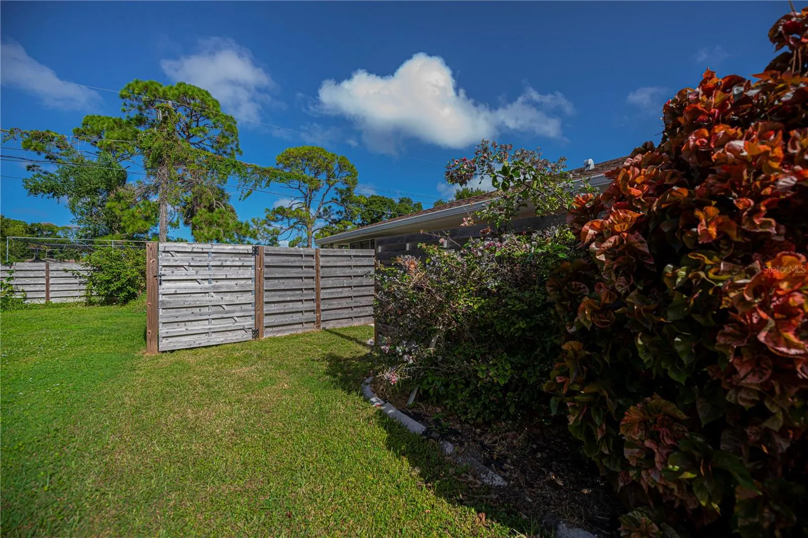 370 CRANE RD