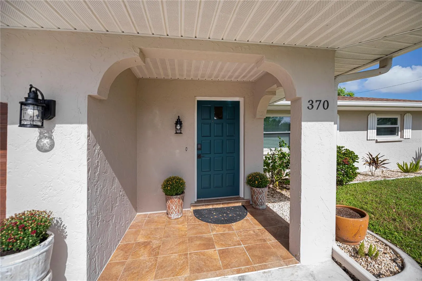 370 CRANE RD