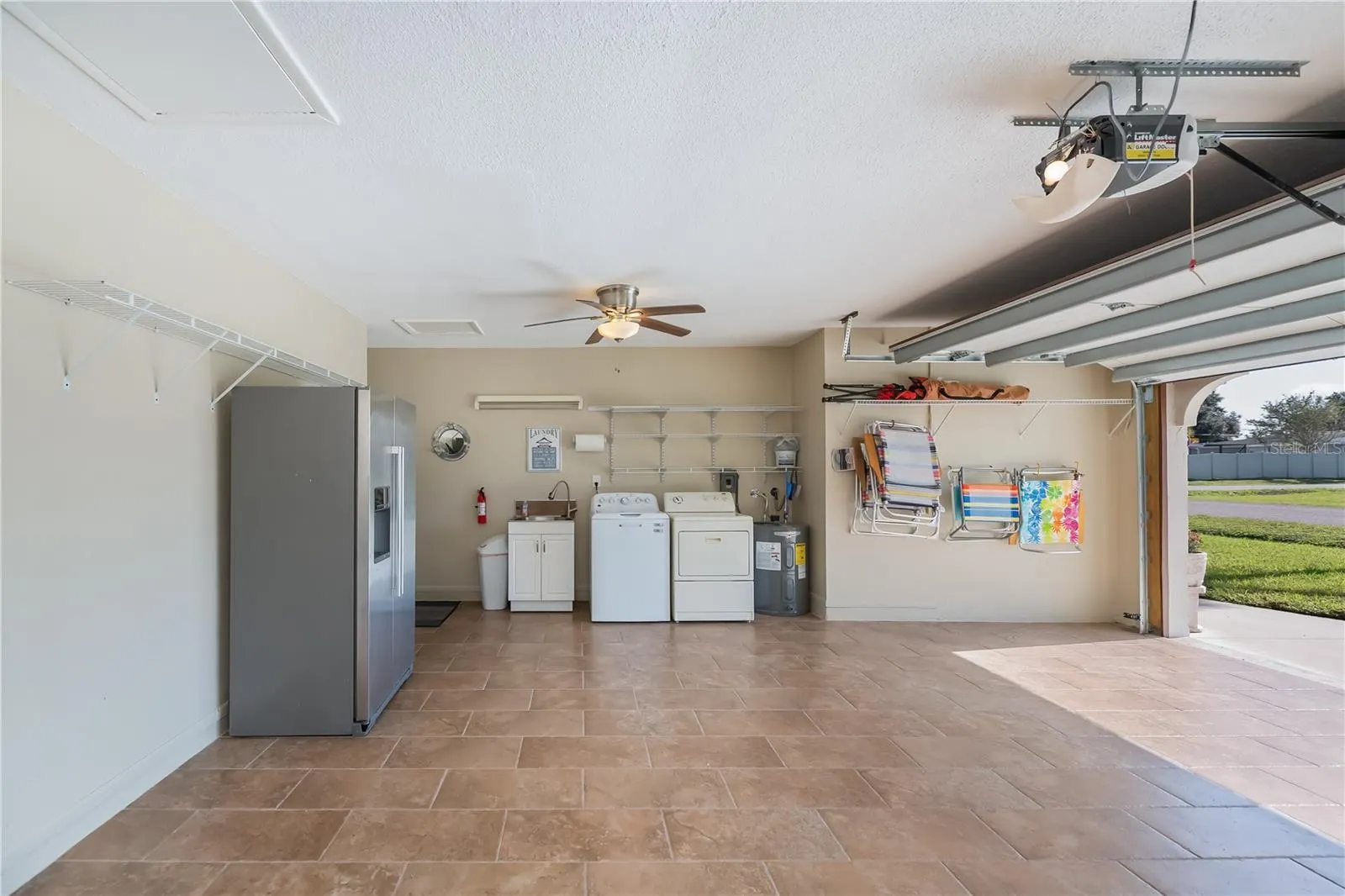 370 CRANE RD