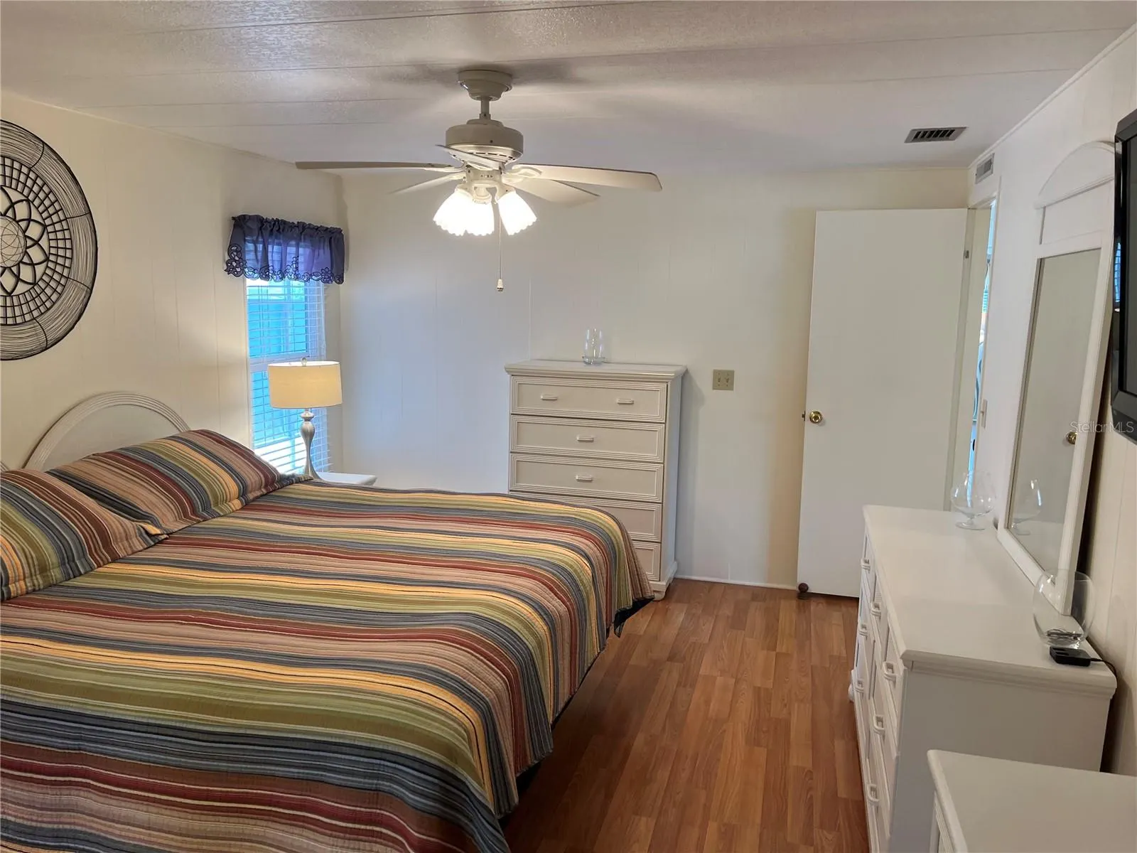 826 JOLANDA CIR