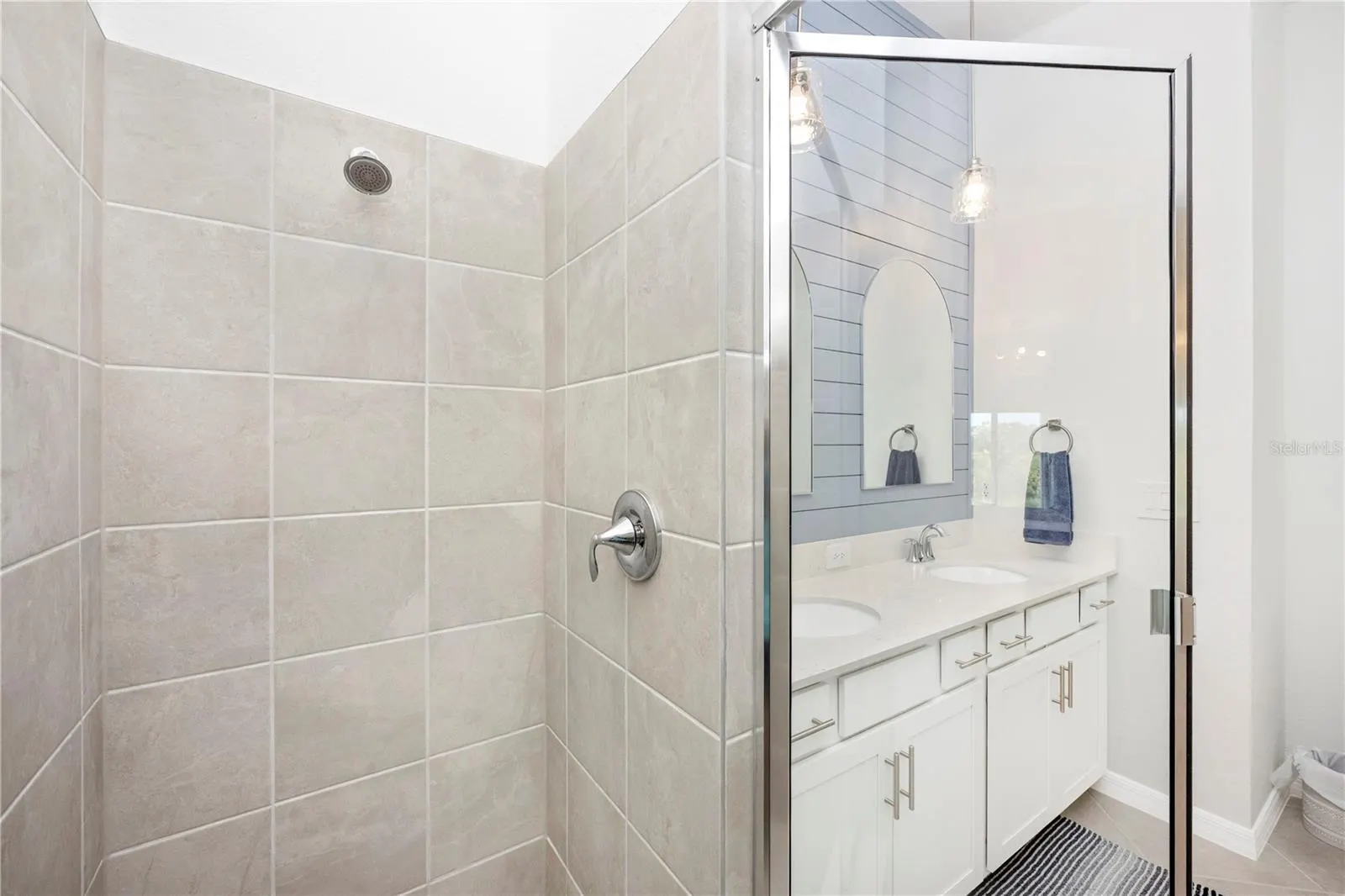 17500 OPAL SAND CT #207, #207