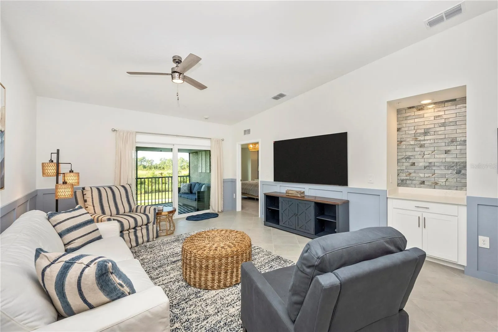 17500 OPAL SAND CT #207, #207