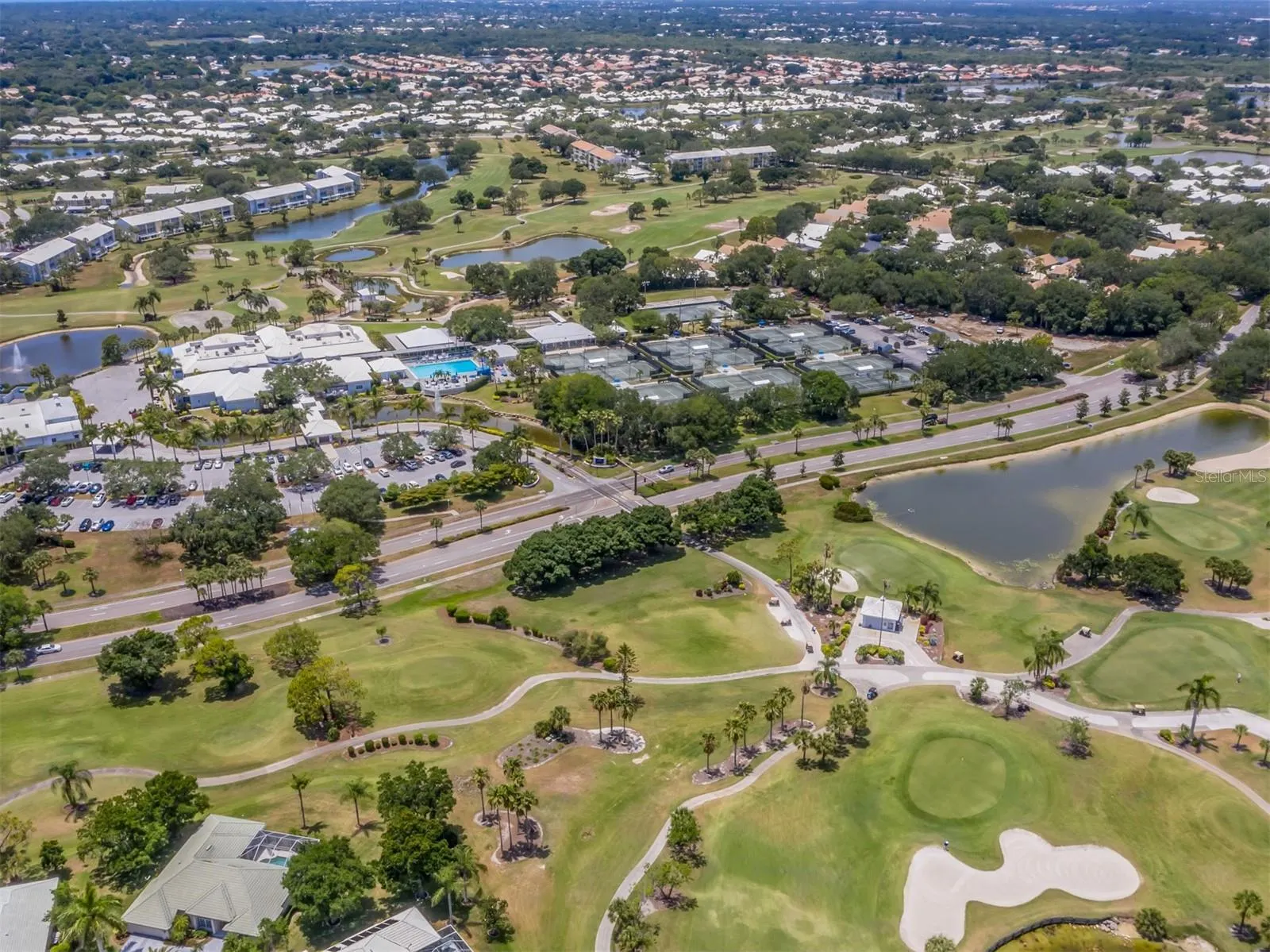 523 CLUBSIDE CIR #52, #52