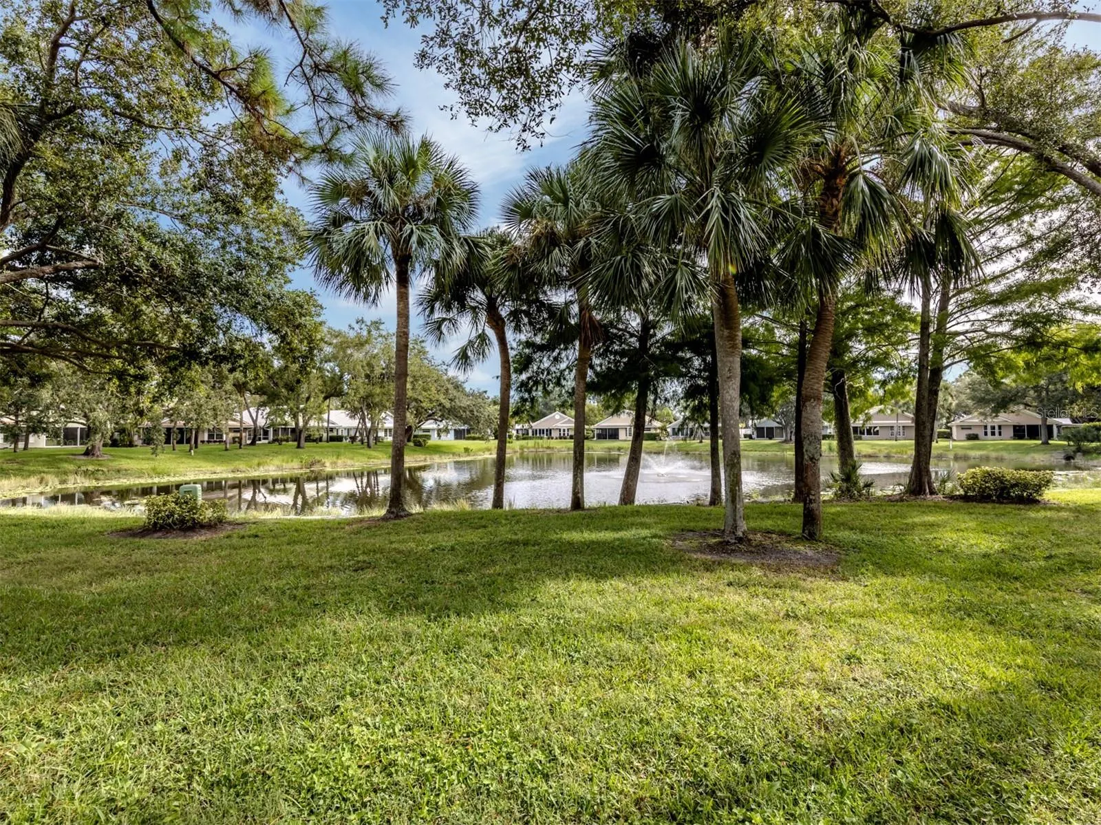 523 CLUBSIDE CIR #52, #52