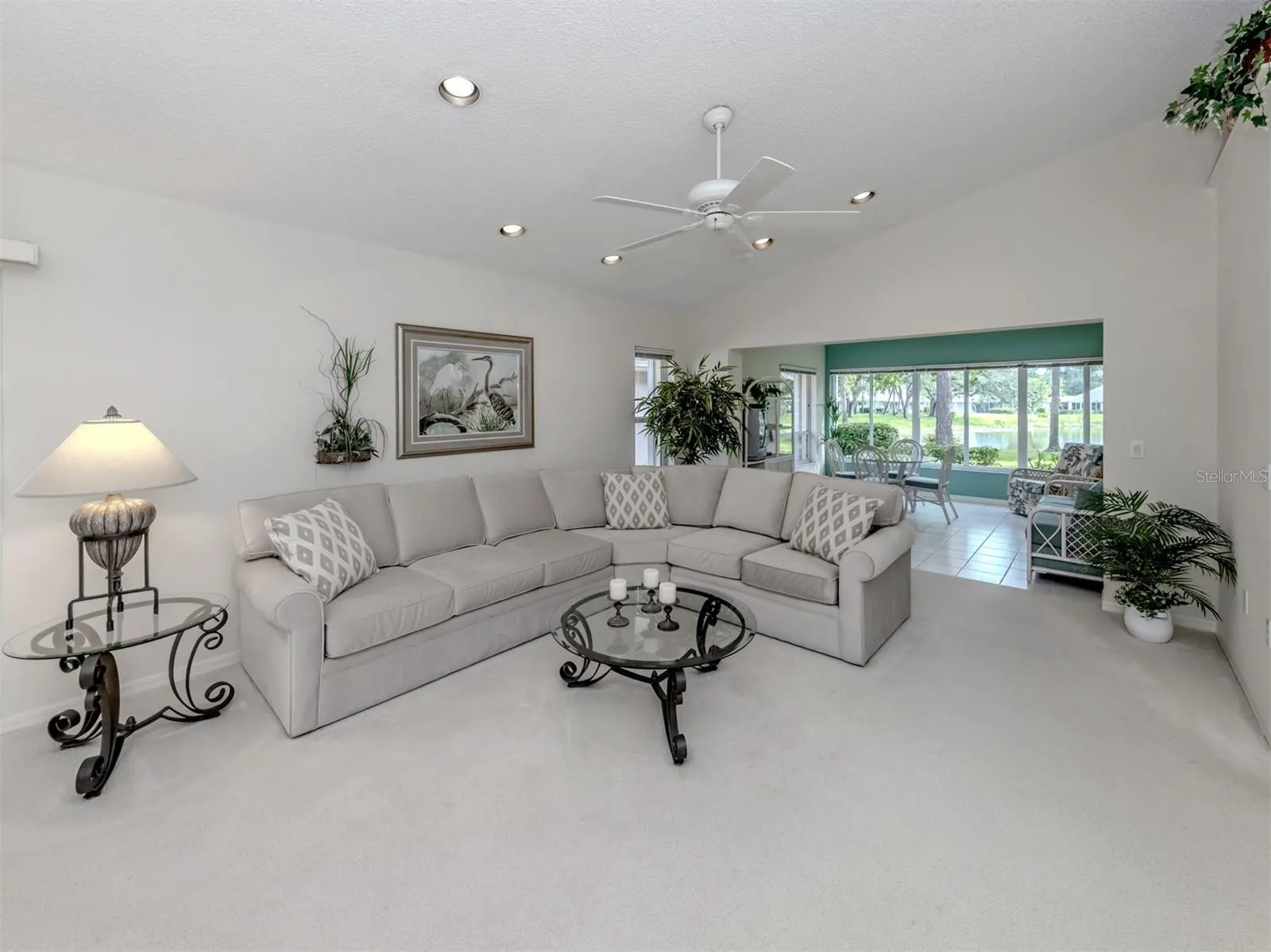523 CLUBSIDE CIR #52, #52