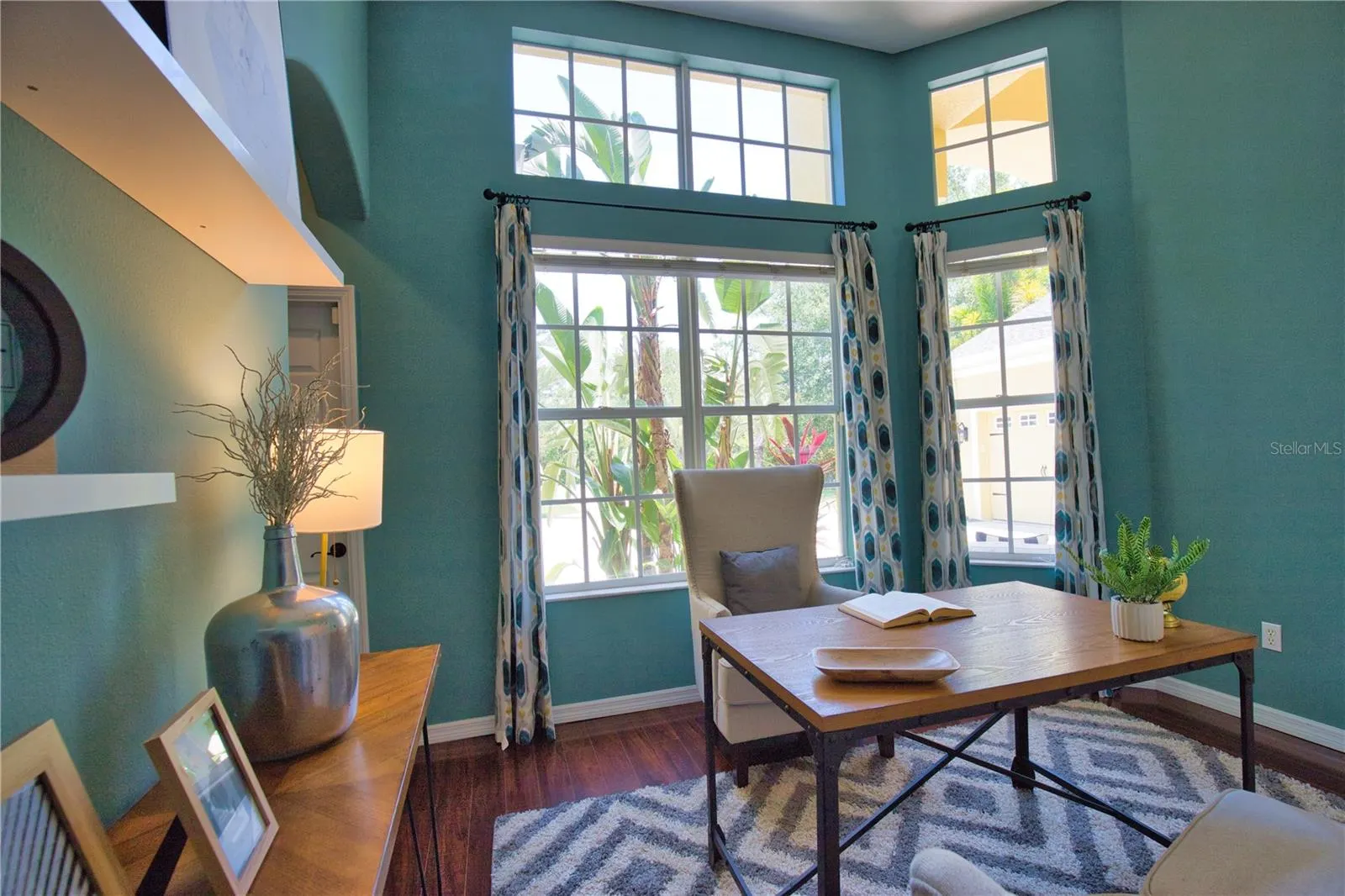 8209 SNOWY EGRET PL
