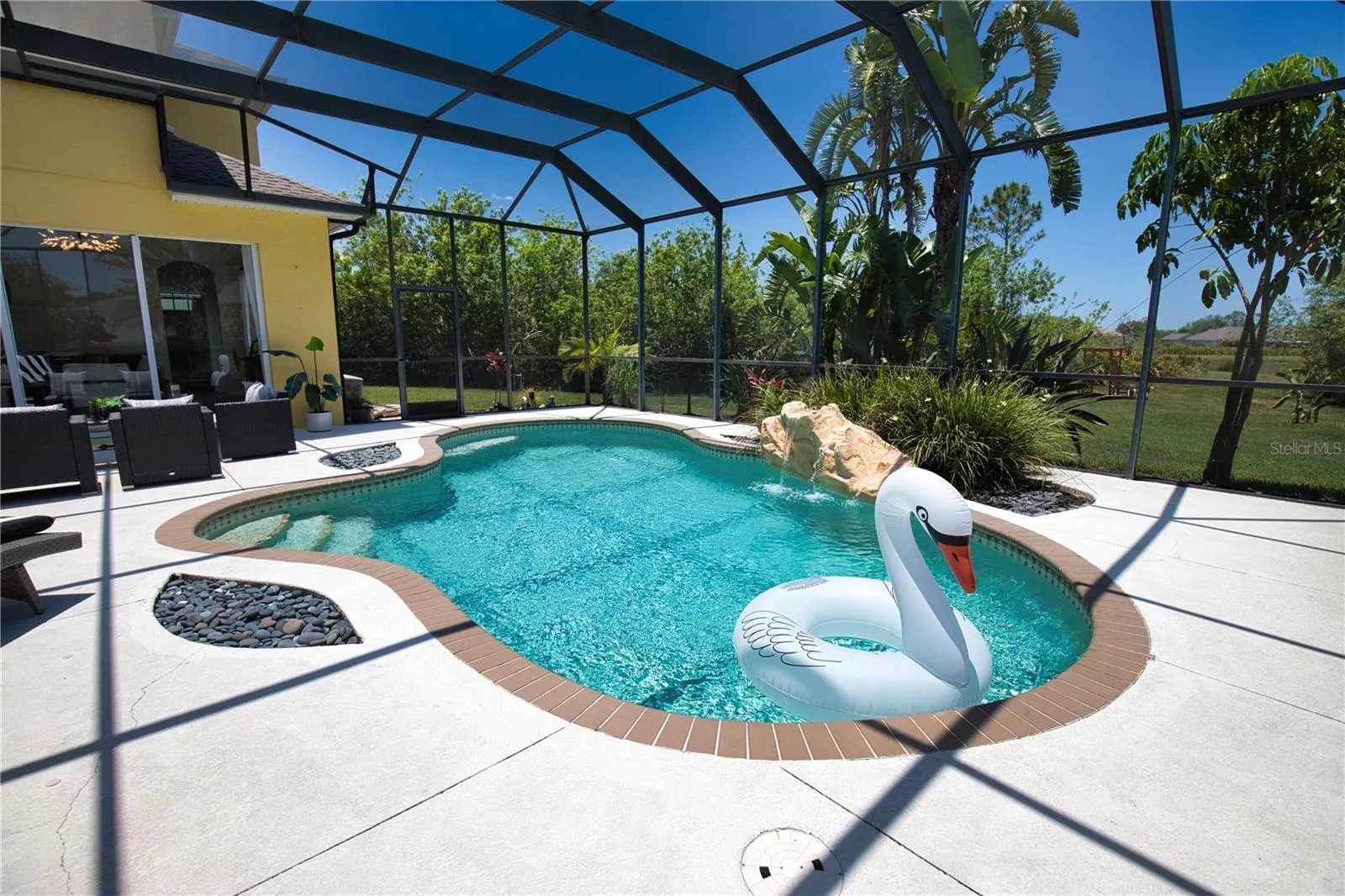 8209 SNOWY EGRET PL