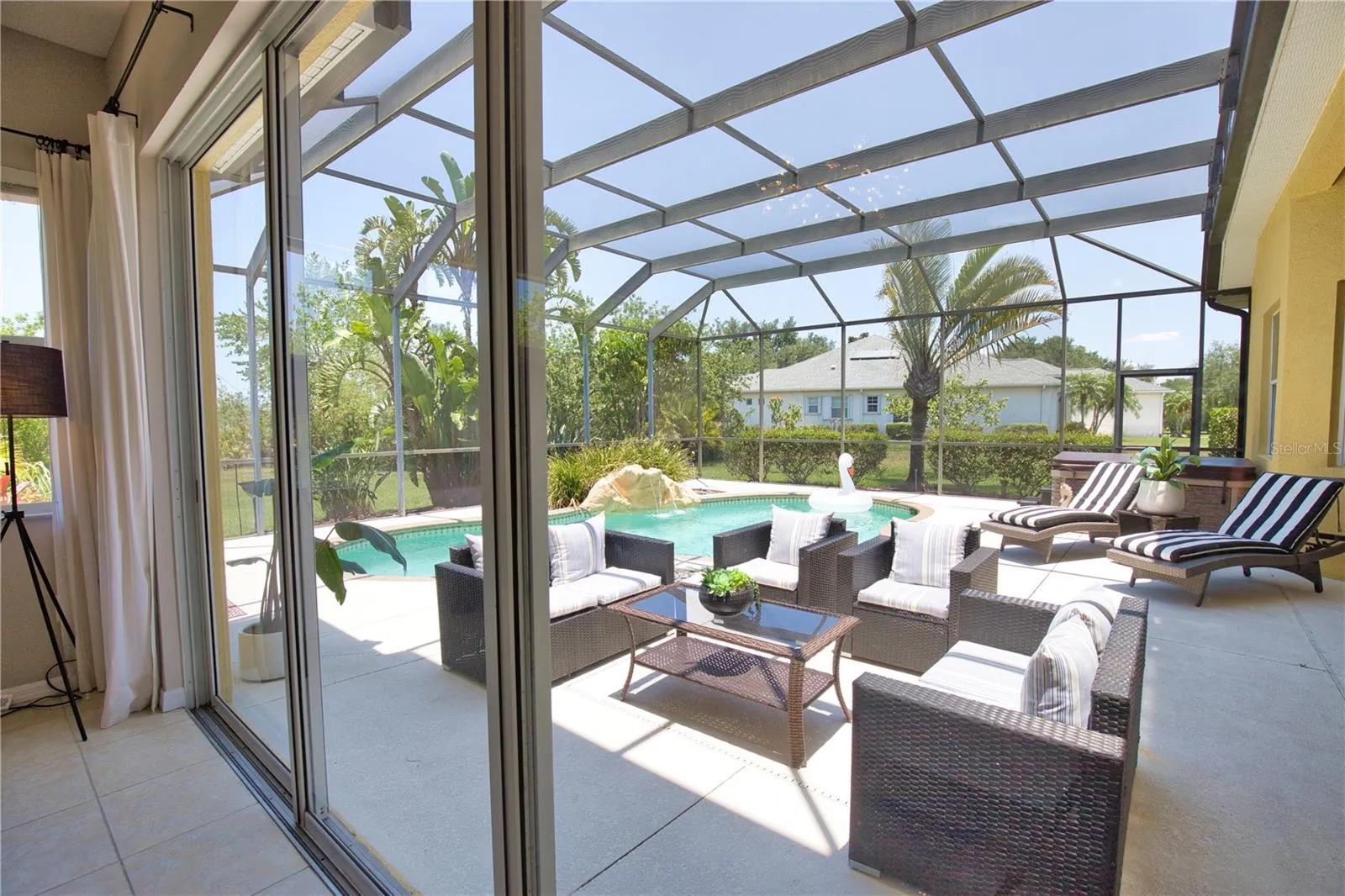 8209 SNOWY EGRET PL