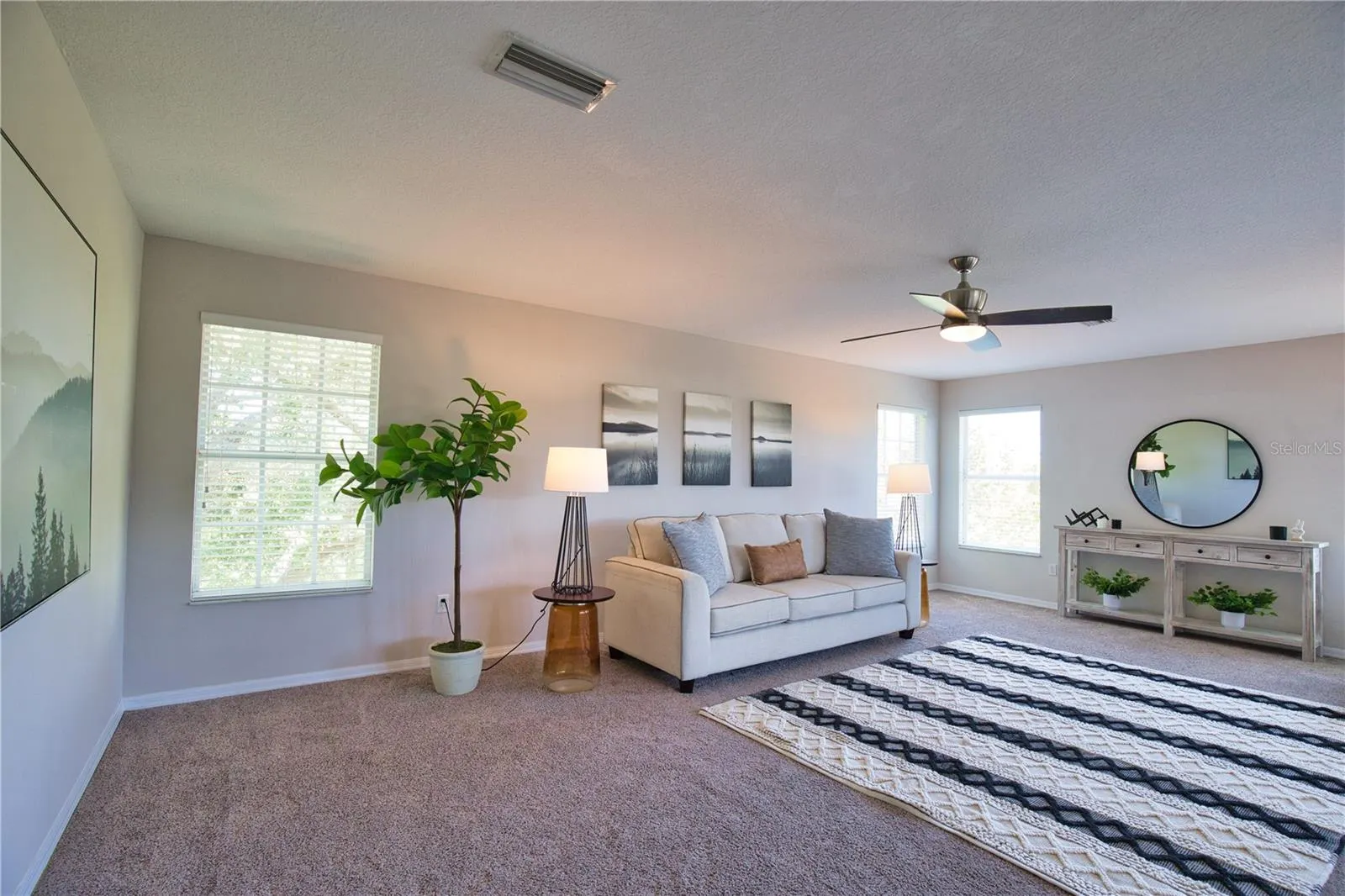 8209 SNOWY EGRET PL