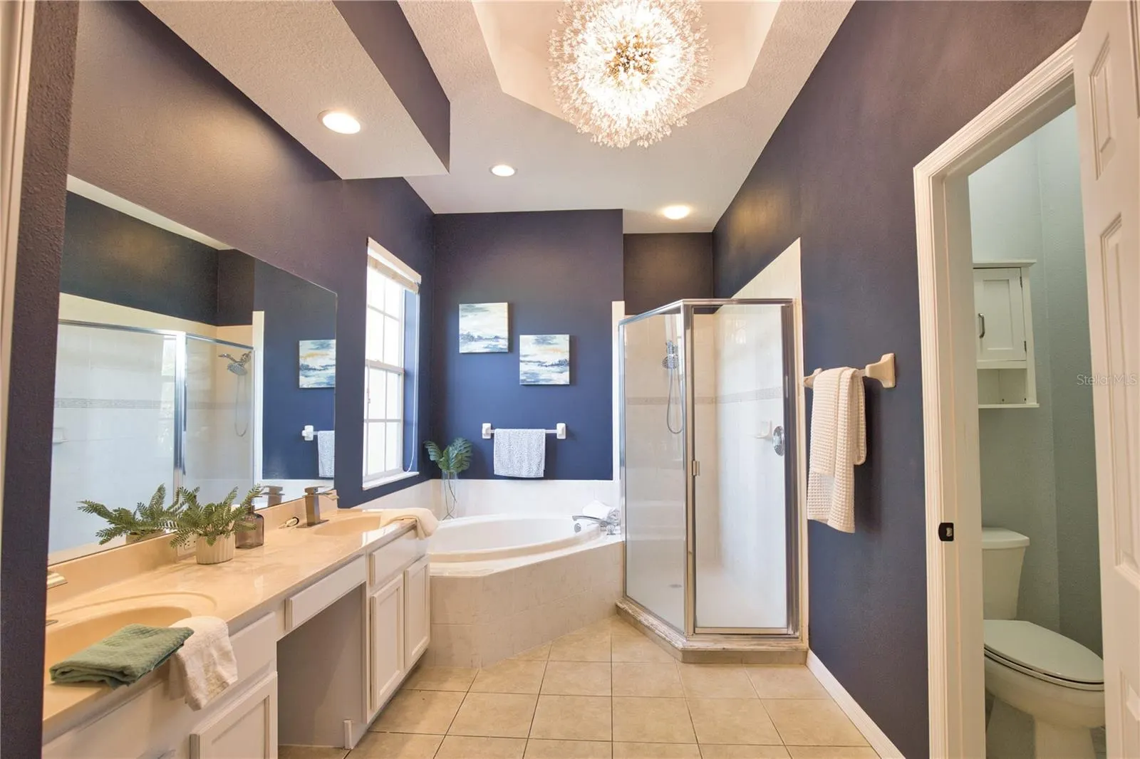8209 SNOWY EGRET PL
