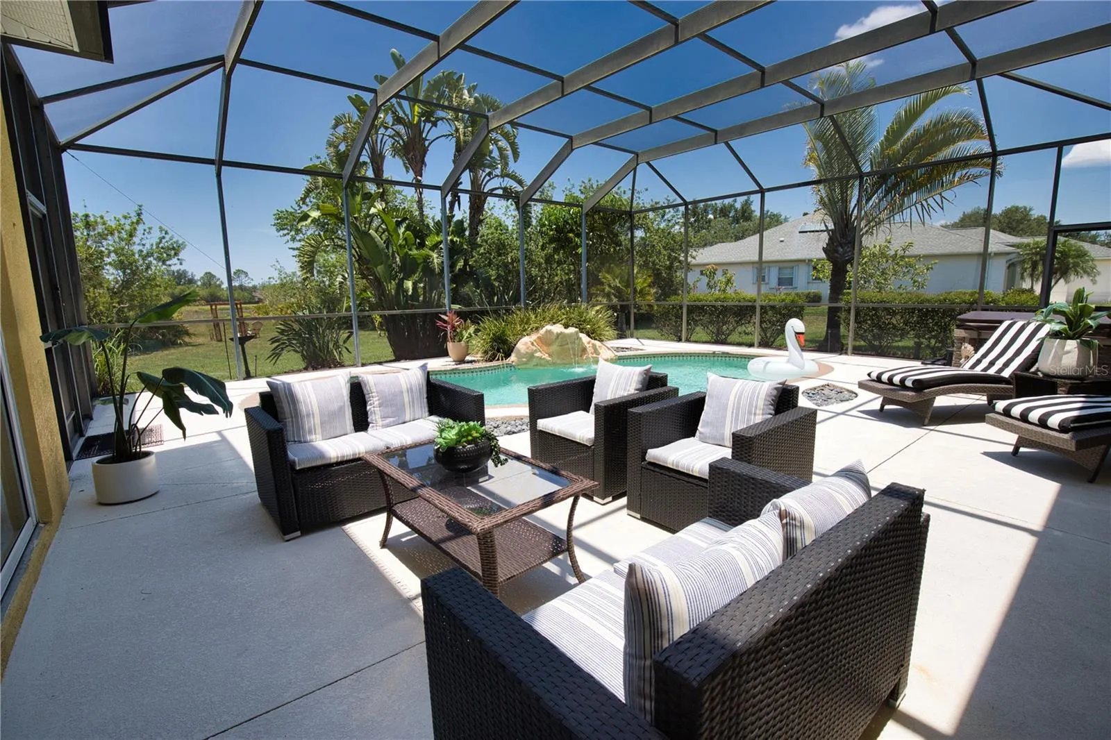 8209 SNOWY EGRET PL
