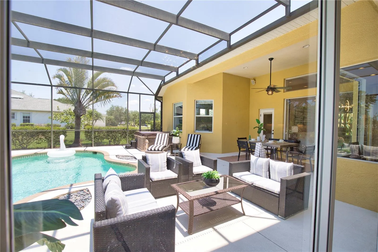 8209 SNOWY EGRET PL