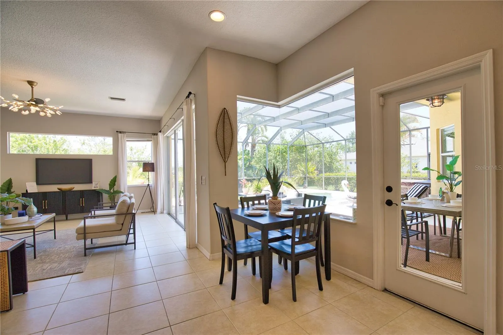 8209 SNOWY EGRET PL