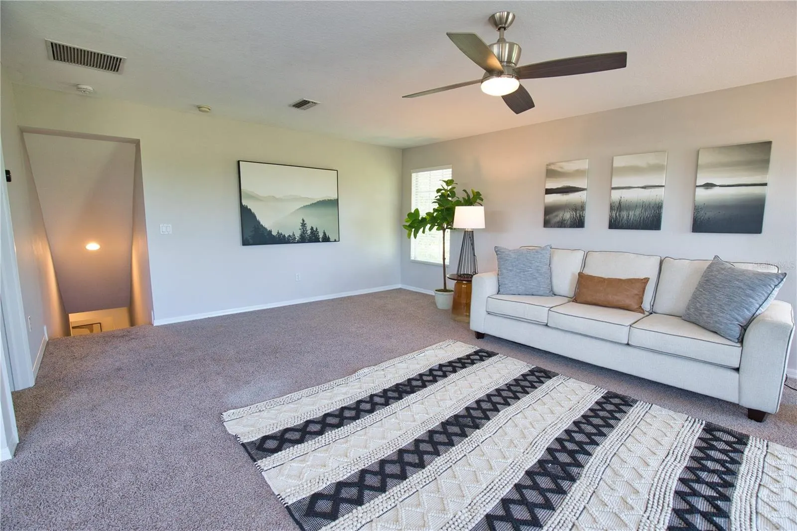8209 SNOWY EGRET PL