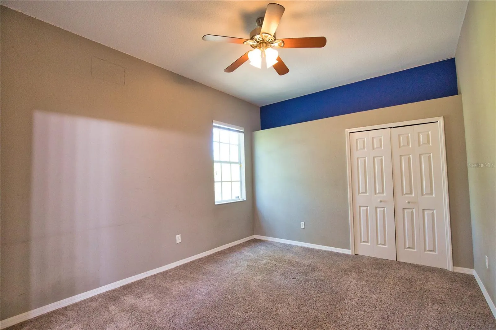 8209 SNOWY EGRET PL