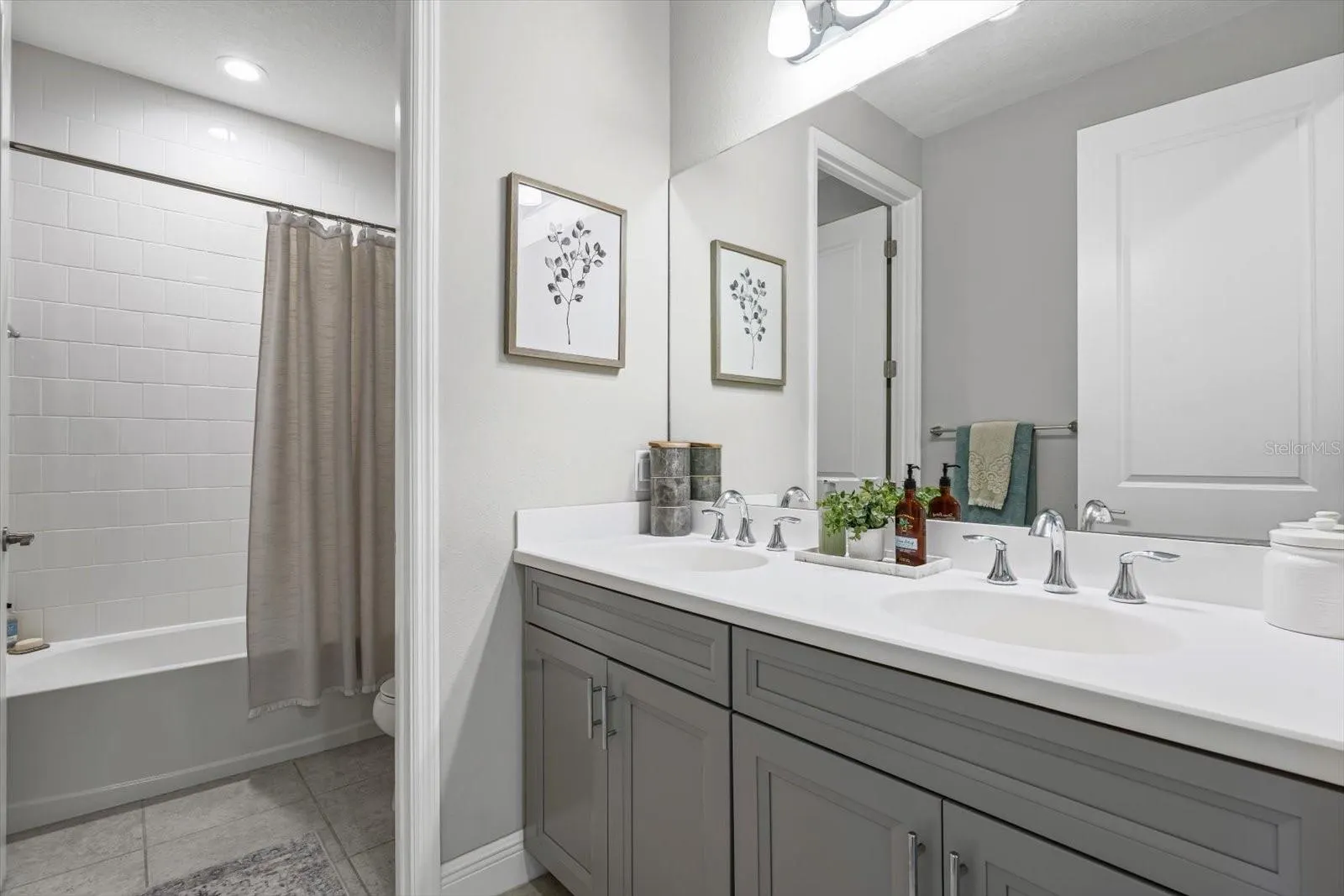 13229 STEINHATCHEE LOOP